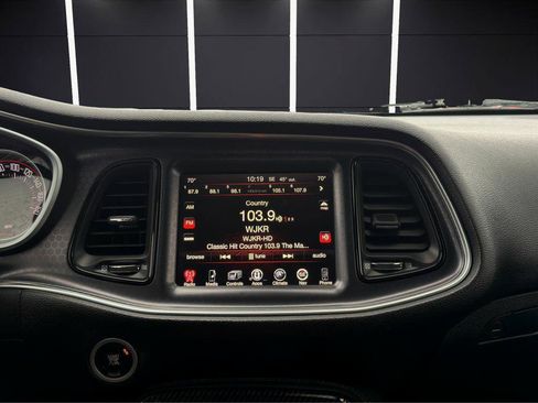 Used 2016 Dodge Challenger R/T Scat Pack image 18