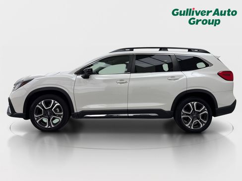 Used 2024 Subaru Ascent Limited AWD/4WD image 3