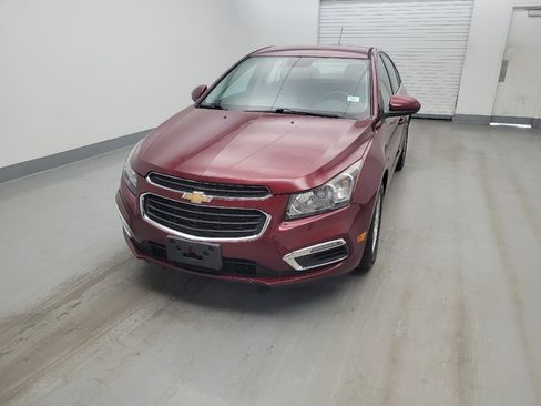 Used 2016 Chevrolet Cruze LT FWD image 15