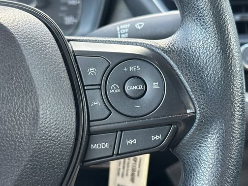 Used 2024 Toyota Corolla LE FWD image 35