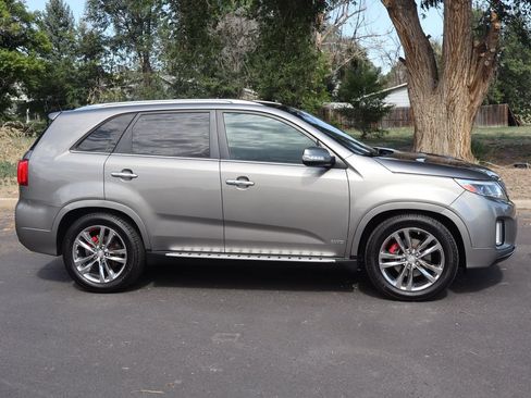 Used 2014 Kia Sorento SX AWD/4WD image 3
