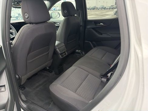 Used 2025 Chevrolet Equinox LT AWD/4WD image 10