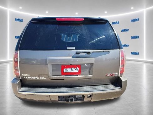Used 2011 GMC Yukon XL Denali AWD/4WD image 4
