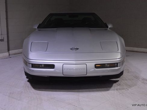 Used 1996 Chevrolet Corvette 2dr Coupe image 9