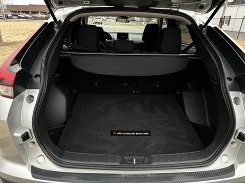 Used 2023 Mitsubishi Eclipse Cross LE image 19
