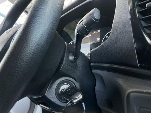 Used 2023 Ford Transit 350 XLT image 37