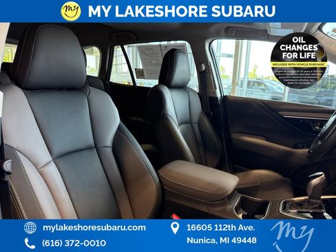 Certified 2025 Subaru Outback Onyx Edition AWD/4WD image 31