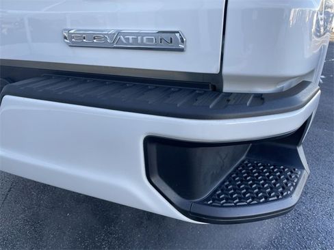 Used 2023 GMC Sierra 1500 Elevation image 18