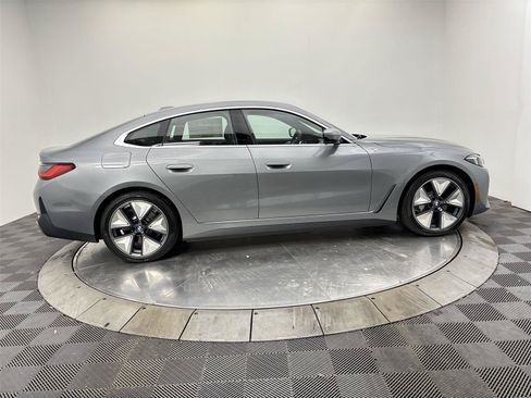 New 2026 BMW i4 xDrive40i w/ Parking Assistance Package AWD/4WD image 17