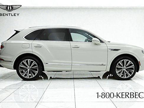 Certified 2022 Bentley Bentayga image 21