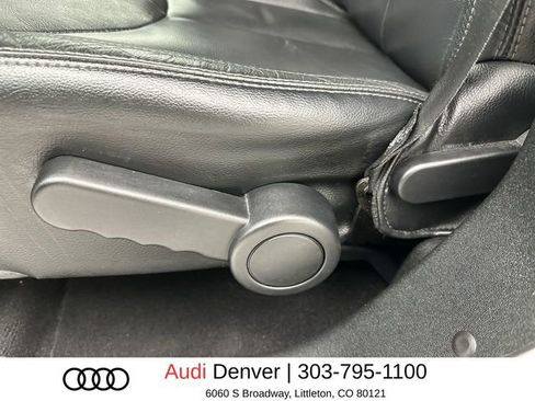 Used 2018 Jeep Wrangler Unlimited Sahara image 12