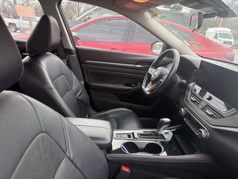 Used 2023 Nissan Altima 2.5 SL image 11