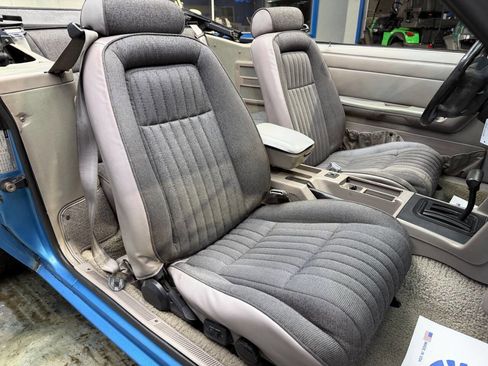 Used 1992 Ford Mustang LX RWD image 34