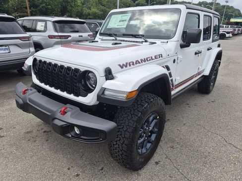 New 2026 Jeep Wrangler Unlimited Sport w/ Dual Top Group AWD/4WD image 2