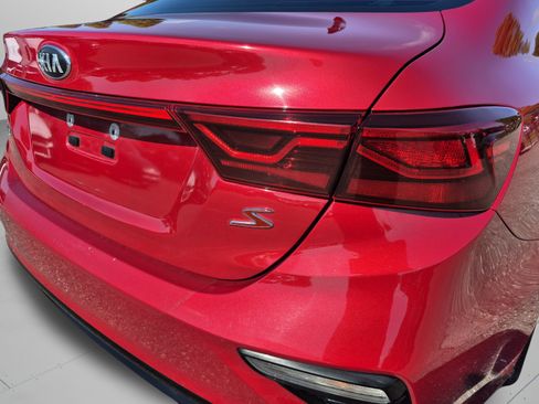 Used 2019 Kia Forte S w/ S Premium Package FWD image 33