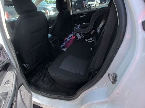 Used 2021 Ford Edge SE AWD/4WD image 15