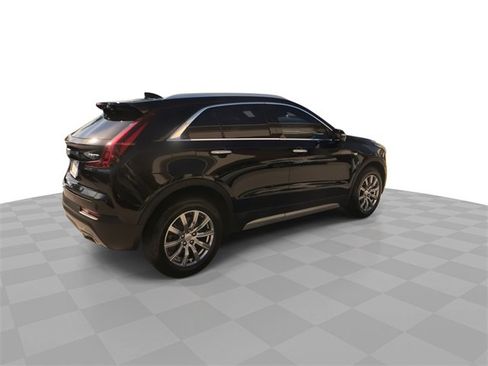 Used 2021 Cadillac XT4 Premium Luxury w/ Driver Awareness Package image 14