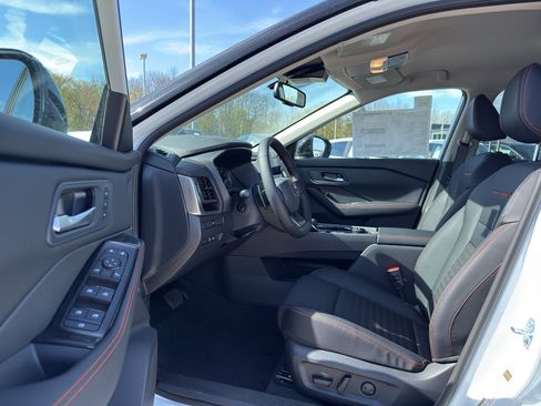 New 2026 Nissan Rogue SV AWD/4WD image 11