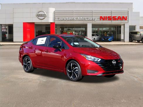 New 2025 Nissan Versa SR w/ Trunk Package image 1