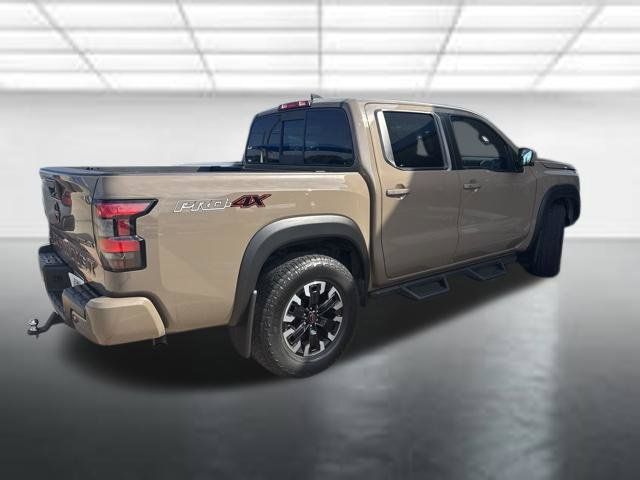 Used 2022 Nissan Frontier PRO-4X AWD/4WD image 4