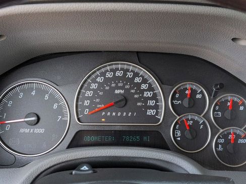 Used 2008 GMC Envoy Denali w/ Sun And 6-Disc Cd Package RWD image 20