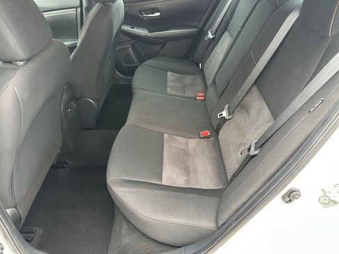 Certified 2022 Nissan Sentra SR w/ Lighting Package image 20