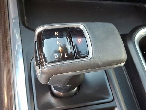 Used 2024 Chevrolet Silverado 1500 RST image 14