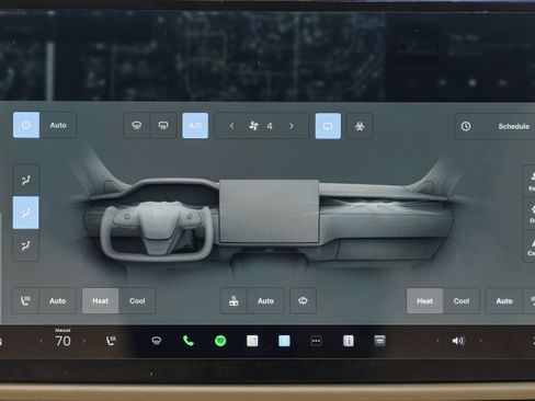 Used 2023 Tesla Model S Standard Range image 11