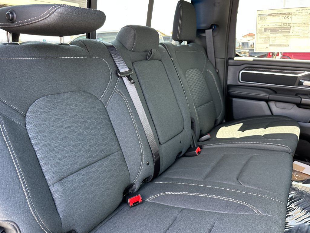 New 2026 RAM 1500 Big Horn AWD/4WD image 16