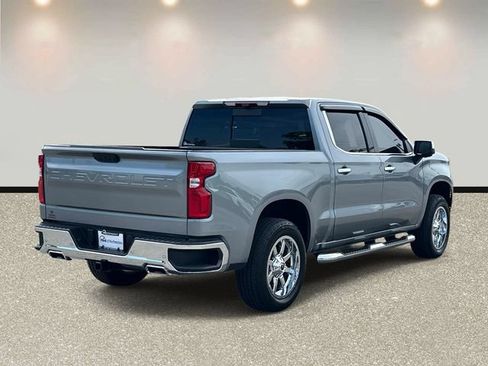 Used 2025 Chevrolet Silverado 1500 LTZ w/ LTZ Premium Package AWD/4WD image 5