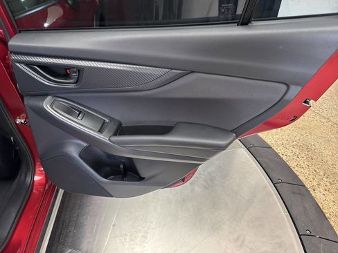 Used 2018 Subaru Crosstrek 2.0i Premium image 30