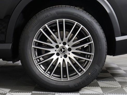 Used 2026 Mercedes-Benz GLC 300 4MATIC image 13