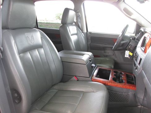 Used 2007 Dodge Ram 2500 Truck Laramie AWD/4WD image 28