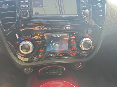 Used 2017 Nissan Juke SV w/ Technology Package image 26