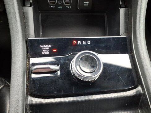 Used 2024 Jeep Grand Cherokee L Limited w/ Luxury Tech Group II image 23