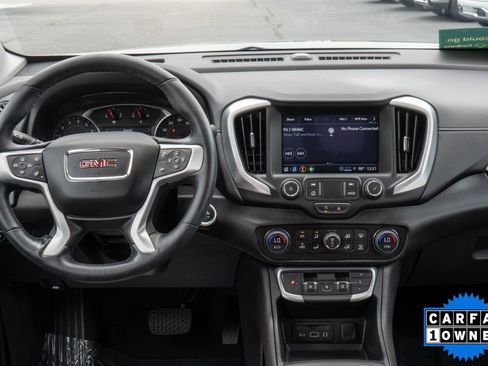 Used 2024 GMC Terrain SLT w/ LPO, Floor Liner Package FWD image 14