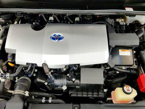 Used 2018 Toyota Prius Prime Advanced FWD image 26