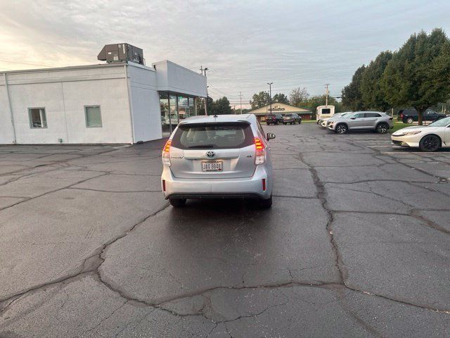 Used 2016 Toyota Prius V Four FWD image 5