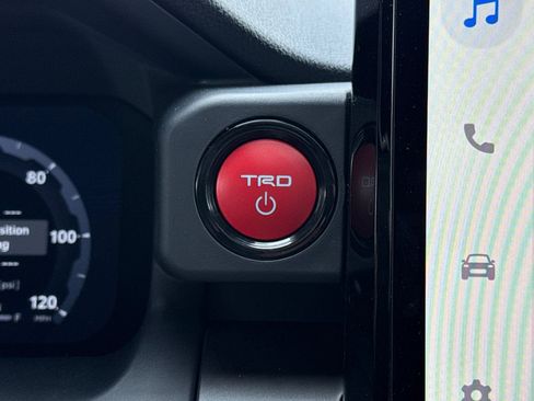 New 2025 Toyota Tacoma TRD Off-Road image 22