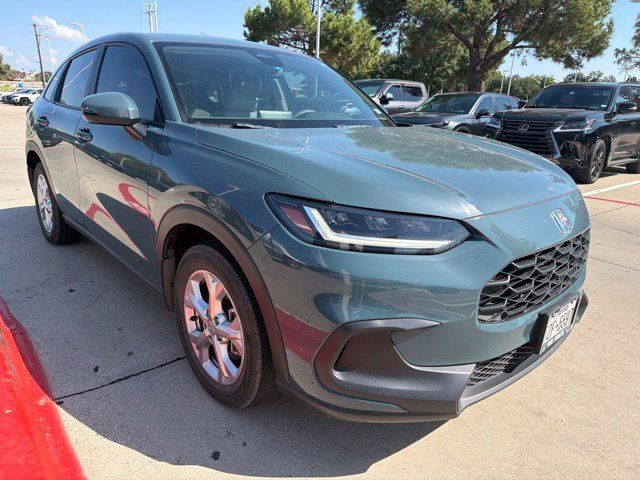 Used 2024 Honda HR-V LX image 3