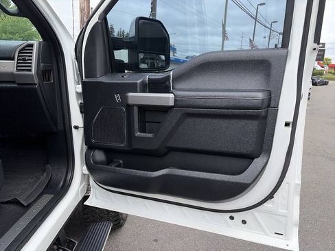Used 2020 Ford F350 Platinum AWD/4WD image 25