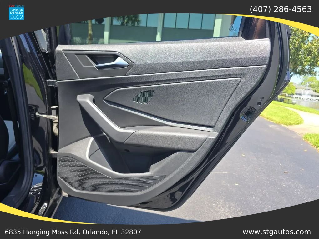 Used 2019 Volkswagen Jetta R-Line w/ R-Line Cold Weather Package FWD image 20