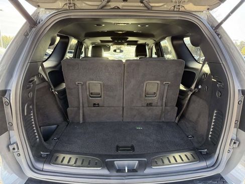 Used 2022 Dodge Durango R/T w/ Trailer Tow Group IV image 31