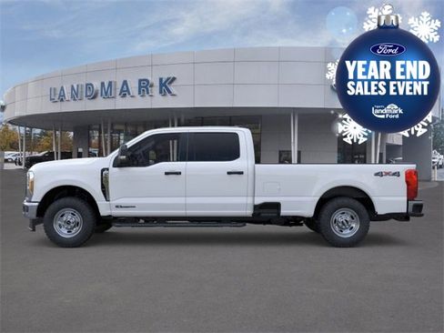 New 2026 Ford F250 XL w/ XL Off-Road Package image 3