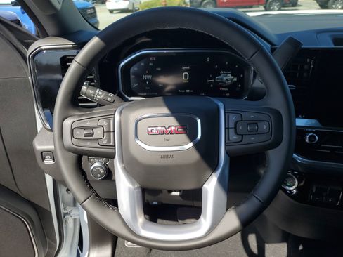New 2026 GMC Sierra 1500 SLE w/ X31 Off-Road Package image 21