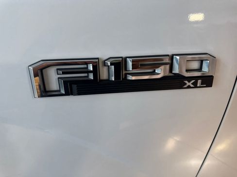Used 2018 Ford F150 XL w/ Equipment Group 101A Mid RWD image 8