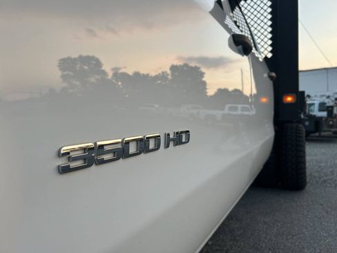 Used 2017 Chevrolet Silverado 3500 W/T w/ WT Convenience Package AWD/4WD image 17