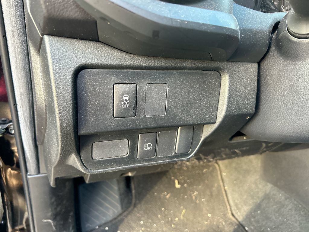 Used 2022 Toyota Tacoma SR RWD image 13