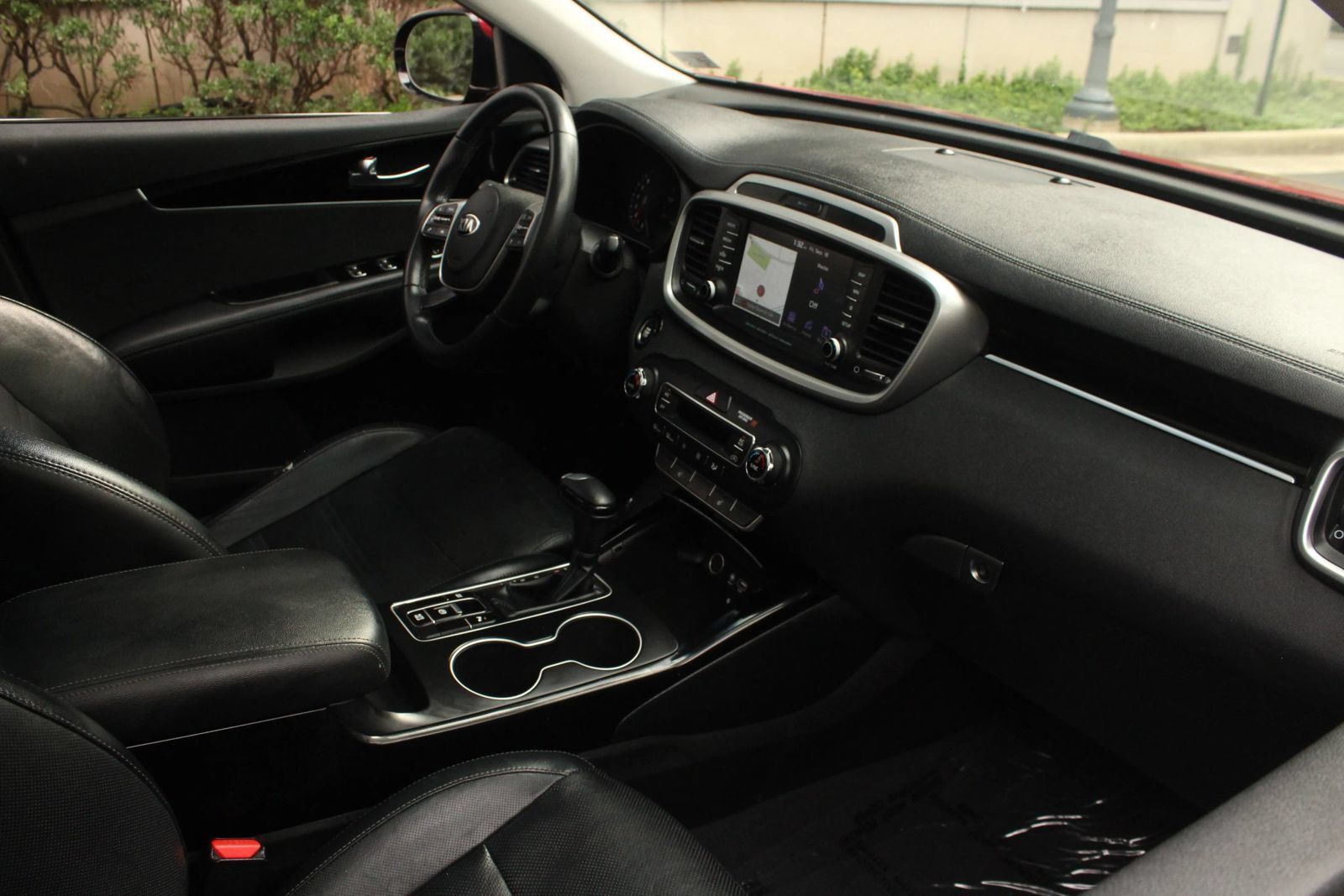 Used 2019 Kia Sorento SX FWD image 26