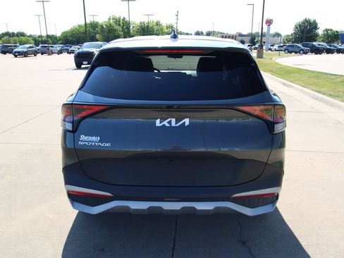 Used 2023 Kia Sportage EX FWD image 14